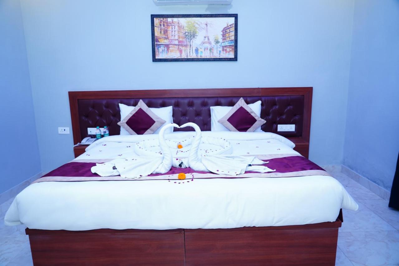 Expomart Inn Greater Noida Ngoại thất bức ảnh